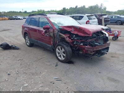 SUBARU OUTBACK 2013