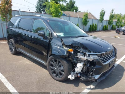 KIA CARNIVAL MPV 2024