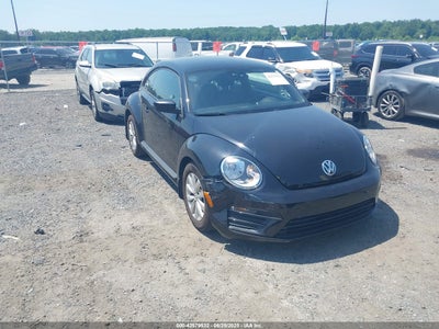VOLKSWAGEN BEETLE 2017