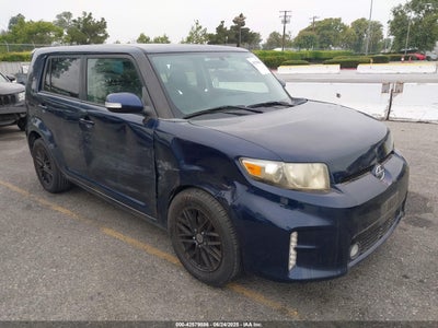 SCION SCION XB 2014