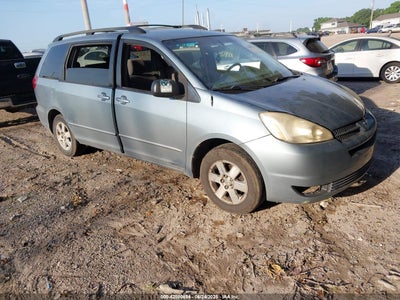 TOYOTA SIENNA 2005