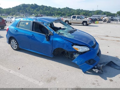 TOYOTA MATRIX 2010