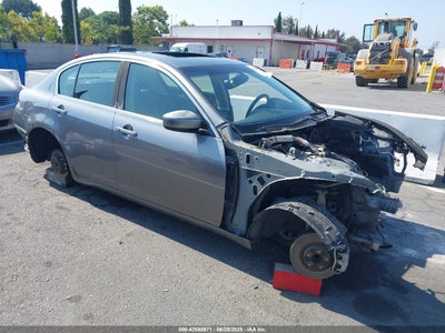 INFINITI G37 2011