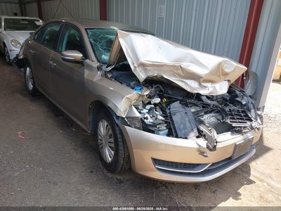VOLKSWAGEN PASSAT 2015