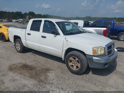 DODGE DAKOTA 2005
