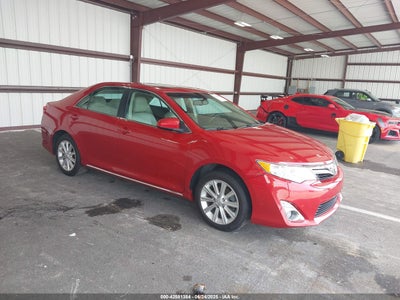 TOYOTA CAMRY 2014