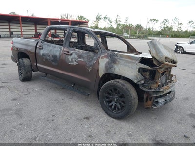 TOYOTA TUNDRA 2017