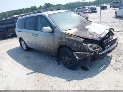KIA SEDONA 2008
