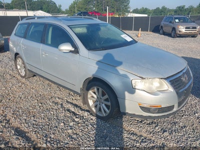 VOLKSWAGEN PASSAT 2010