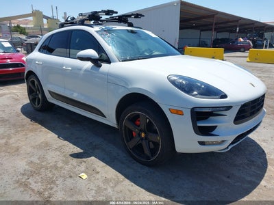 PORSCHE MACAN 2018