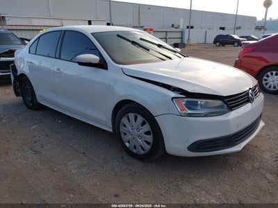 VOLKSWAGEN JETTA 2011