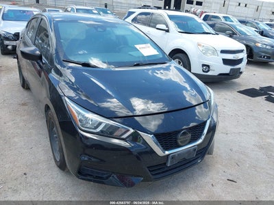 NISSAN VERSA 2020