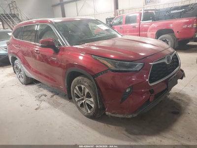 TOYOTA HIGHLANDER 2021