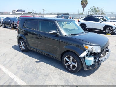 SCION XB 2012