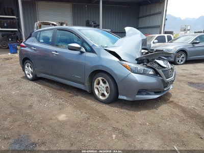 NISSAN LEAF 2018