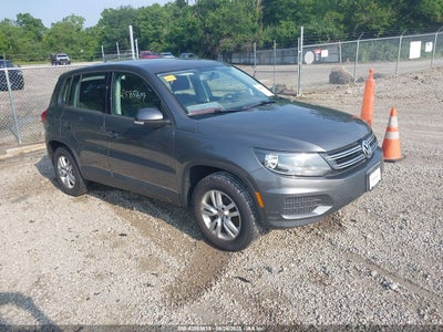 VOLKSWAGEN TIGUAN 2012