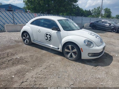 VOLKSWAGEN BEETLE 2012