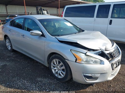 NISSAN ALTIMA 2015