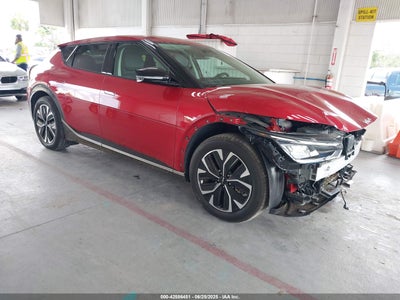KIA EV6 2024