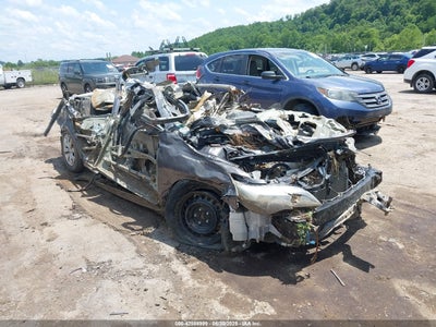 TOYOTA CAMRY 2016
