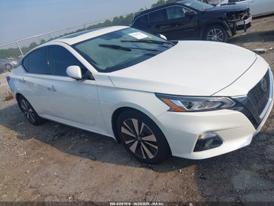 NISSAN ALTIMA 2022