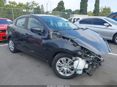 TOYOTA YARIS 2019