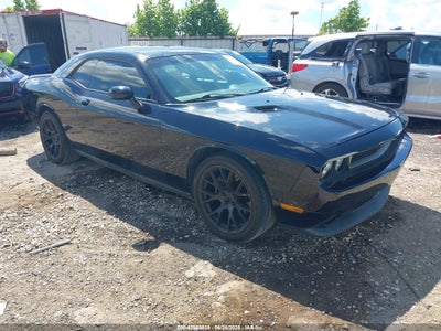 DODGE CHALLENGER 2013