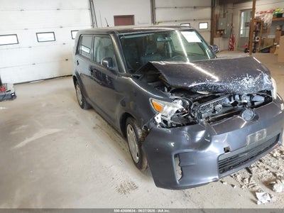 SCION XB 2011