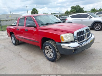 DODGE DAKOTA 2005