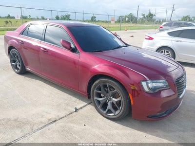 CHRYSLER 300 2022