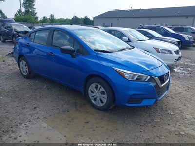 NISSAN VERSA 2022