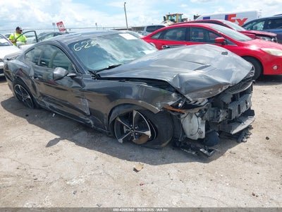 FORD MUSTANG 2020