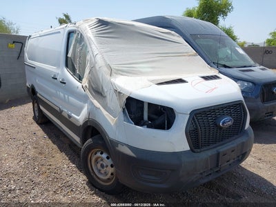 FORD TRANSIT-250 2024