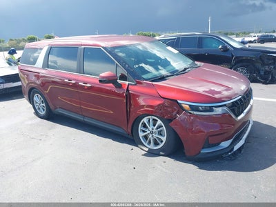 KIA CARNIVAL MPV 2024