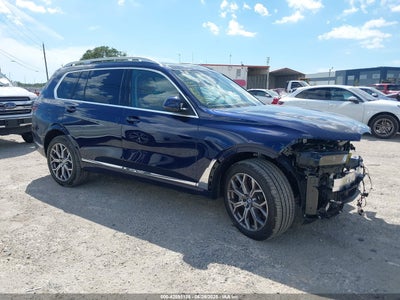 BMW X7 2025