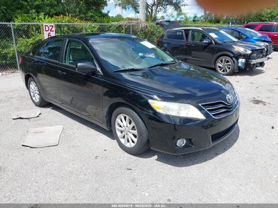 TOYOTA CAMRY 2010