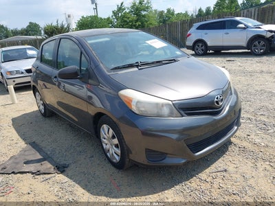 TOYOTA YARIS 2012