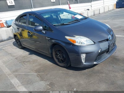 TOYOTA PRIUS 2013