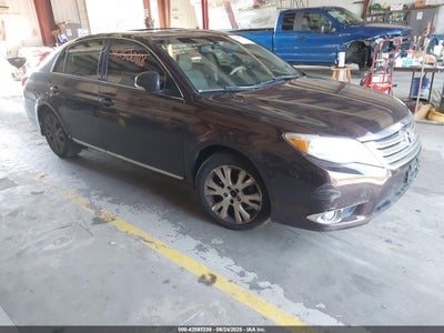TOYOTA AVALON 2011