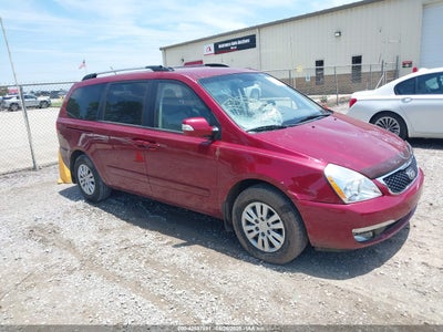 KIA SEDONA 2014