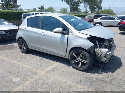 TOYOTA YARIS 2017