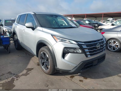 NISSAN ROGUE 2024