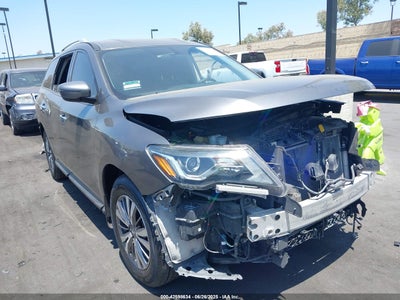 NISSAN PATHFINDER 2019