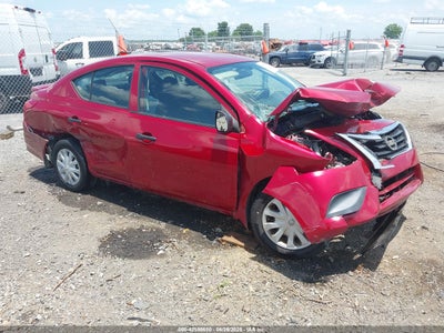 NISSAN VERSA 2015