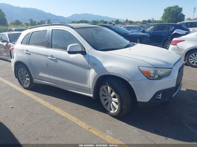 MITSUBISHI OUTLANDER SPORT 2011