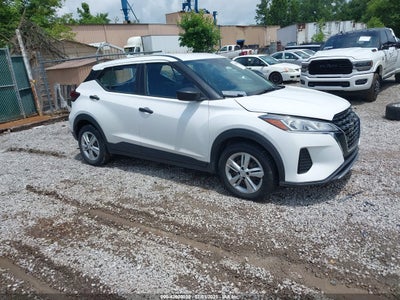 NISSAN KICKS 2022