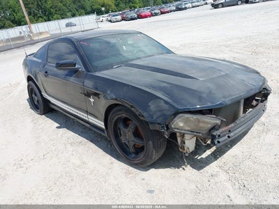 FORD MUSTANG 2010