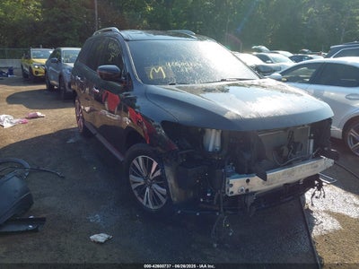 NISSAN PATHFINDER 2019