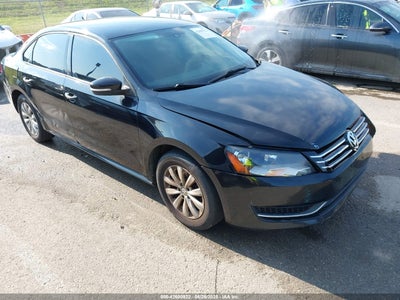 VOLKSWAGEN PASSAT 2013