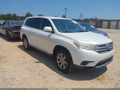 TOYOTA HIGHLANDER 2013